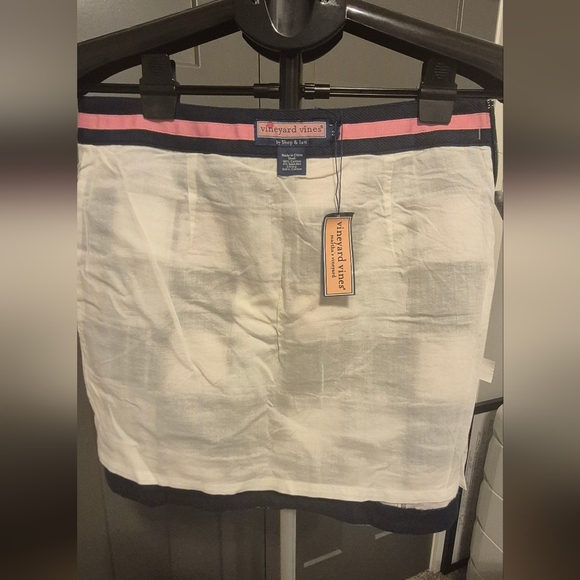 Vineyard Vines Skirt Size 2 - Picture 7 of 7